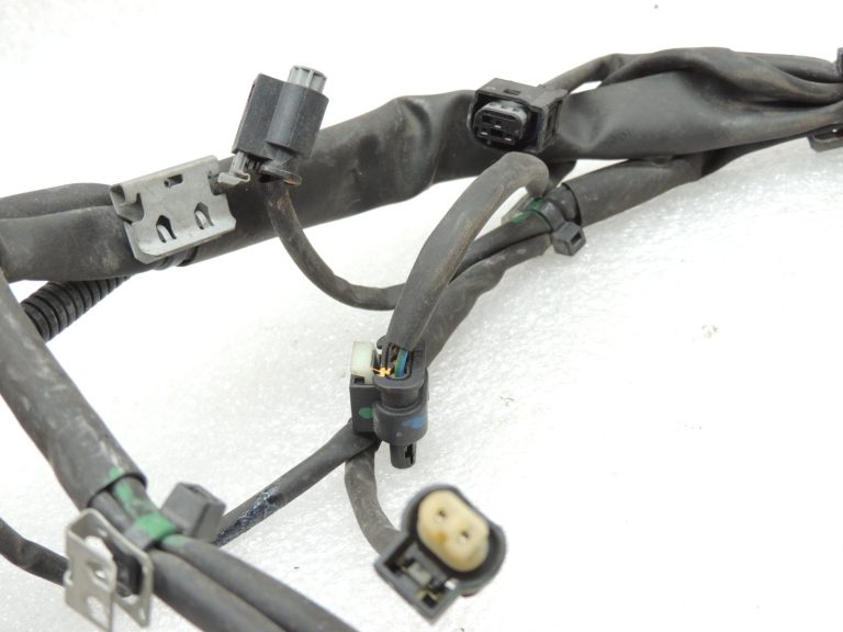 Oriģinālā aprīkojuma Mercedes Benz C220d 651.921 Dzinēja elektroinstalācijas instalācija A6511505586 Dzinēja elektroinstalācijas instalācija
