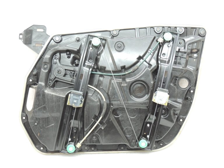 Mercedes-Benz C-klase W205 Logu regulatora mehānisms priekšējais kreisais A2057204923