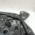 Mercedes-Benz C-klase W205 Logu regulatora mehānisms priekšējais kreisais A2057204923