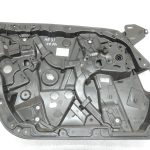 Mercedes-Benz C-klase W205 Logu regulatora mehānisms priekšējais kreisais A2057204923