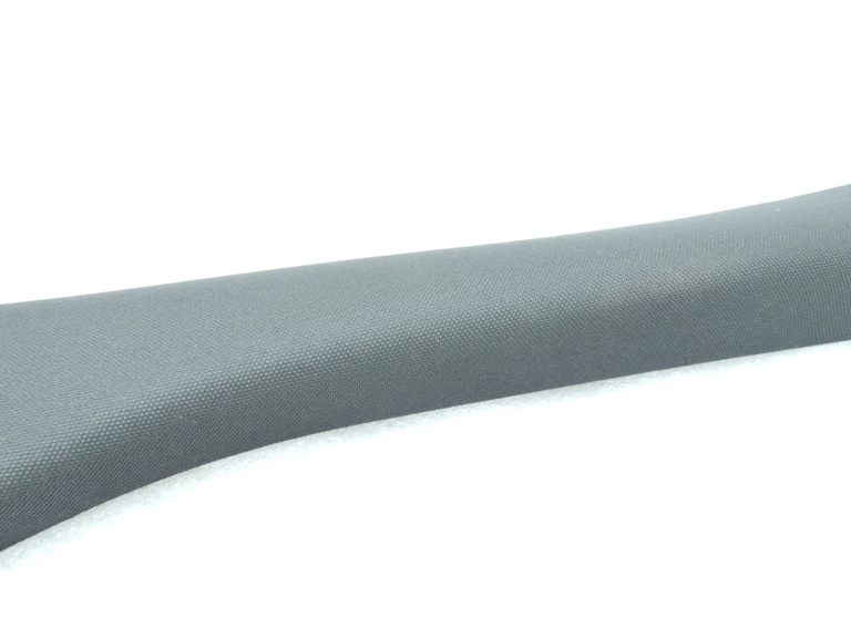 Mercedes-Benz C-Class W205 A-svārstgala apdare labā melna A20569002269F93