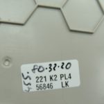 Mercedes-Benz C-klases W205 B-svārstieņa apdare labā melna A20569080039F93