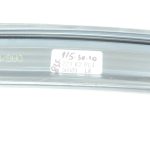 Mercedes W205 sedans hromēta durvju loga aizmugures labās puses blīvējums A205735540