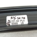Mercedes W205 sedans hromēta durvju loga aizmugures labās puses blīvējums A205735540
