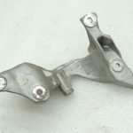 Opel Vivaro B Renault Trafic III R9M EGR kronšteins 95518022