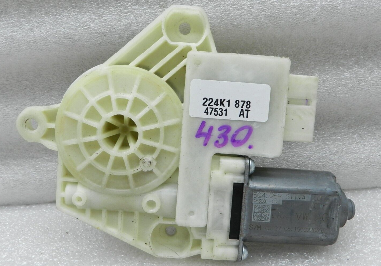VW Golf oriģināls aizmugurējā kreisā loga motors 5Q4959811F