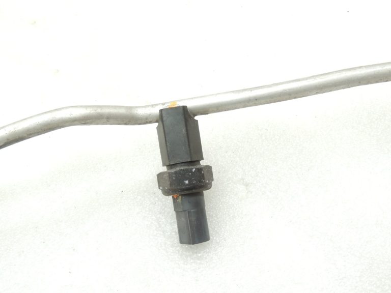 Oriģinālā BMW F06 F07 F10 F10 F11 F12 Gaisa kondicionēšanas šļūtene 64539120003
