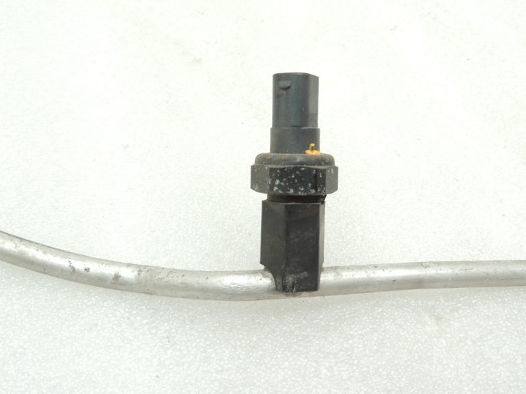 Oriģinālā BMW F06 F07 F10 F10 F11 F12 Gaisa kondicionēšanas šļūtene 64539120003