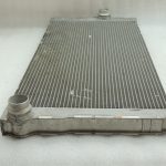 Oriģinālais BMW 5. sērijas F10 F11 N47 N57 motora dzesēšanas radiators 17118509177