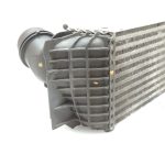 Oriģinālā BMW F07 F10 F11 F01 F02 N47 N57 Dīzeļdzinēja starpdzesētājs 17517805629