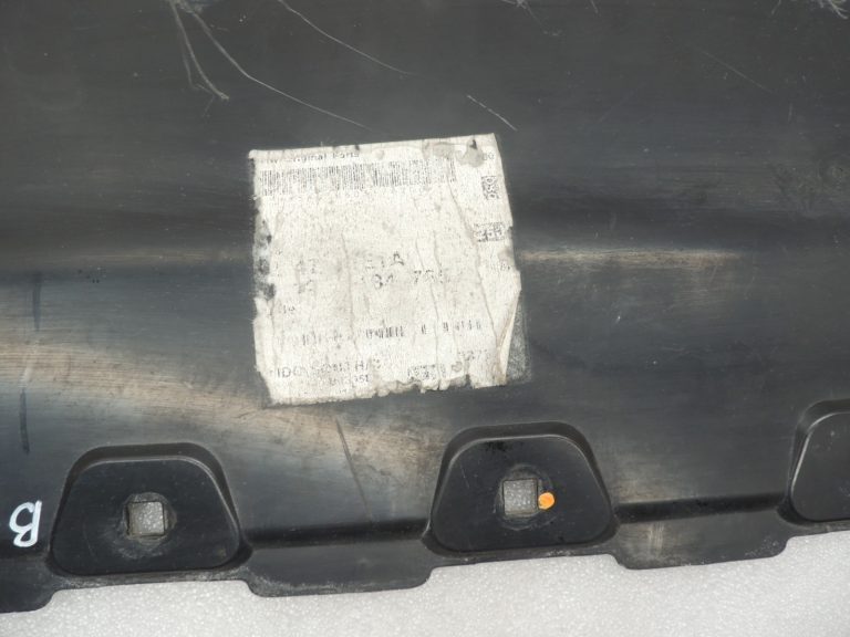 Oriģinālais BMW 5. sērijas F10 F18 aizmugurējā bampera apakšējā pārsegs 51127184765