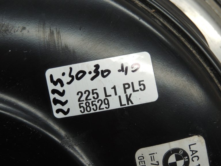 Oriģinālais Bmw F10 F11 bremžu pastiprinātājs 34336790455