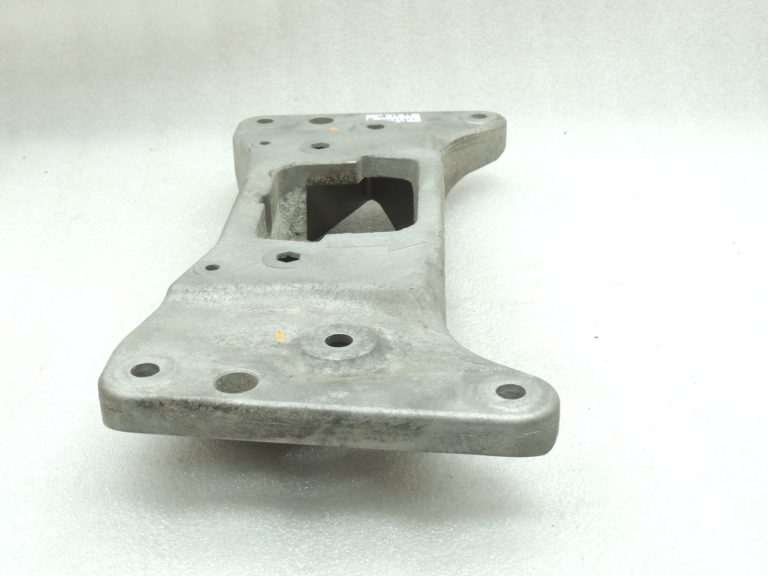 Oriģinālais BMW F07 F10 F11 pārnesumkārbas stiprinājums Pārnesumkārbas stiprinājums 22316781222