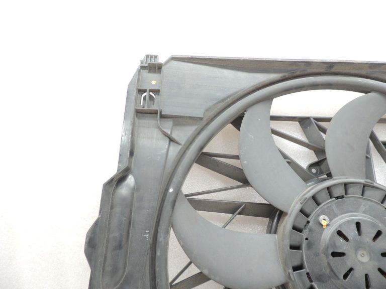 OEM BMW F10 F11 400w elektriskais ventilators Radiatora ventilators 17427633273