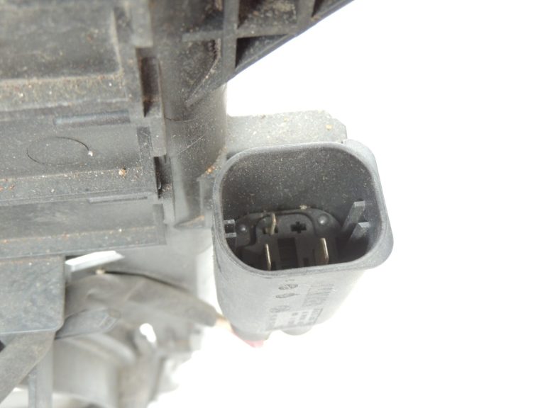 OEM BMW F10 F11 400w elektriskais ventilators Radiatora ventilators 17427633273