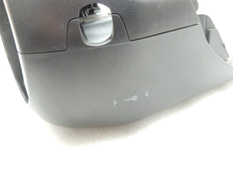 Oriģinālais BMW 5. sērijas F07 F10 F10 F11 N47 stūres statņa pārsega vāks 9219804 9188869