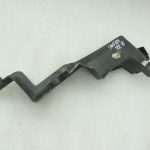 Oriģinālā BMW F11 F10 Aizsardzība apakšējai daļai priekšpusē pa kreisi 51757267565 7267565