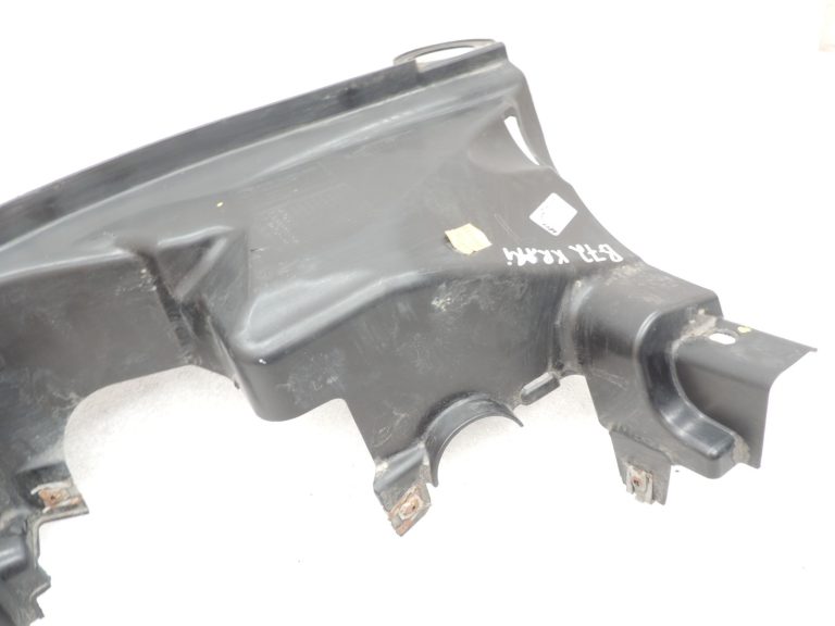 Oriģinālā BMW F11 F10 virsbūves aizsardzība priekšējā kreisā 51757267563 7267563