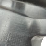 Oriģinālā BMW F11 F10 Priekšējā labā apakšējās daļas aizsardzība 51757267564 7267564