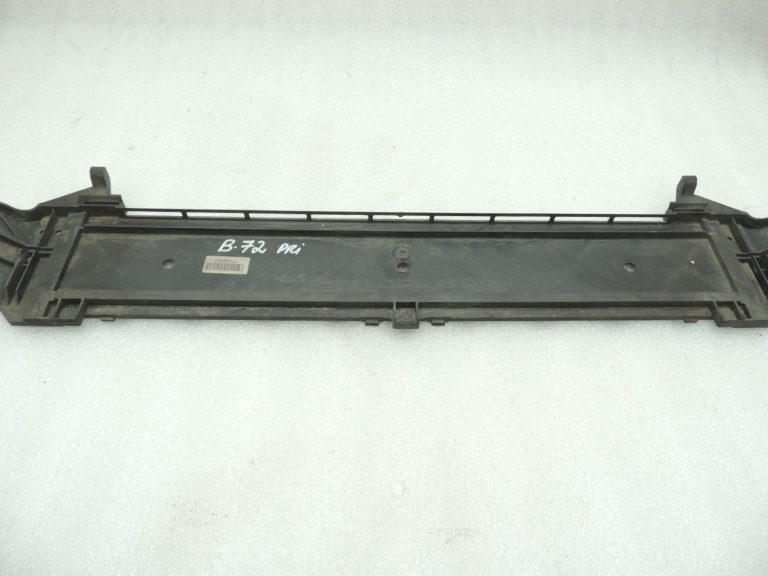Oriģinālā BMW F10 F11 F01 F02 Radiatora atbalsta modulis Apakšējais atbalsta vāks 7804619