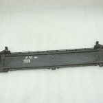 Oriģinālā BMW F10 F11 F01 F02 Radiatora atbalsta modulis Apakšējais atbalsta vāks 7804619