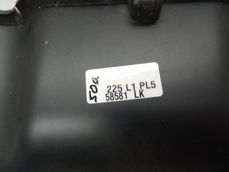 Oriģinālā BMW F10 5. sērijas bagāžas nodalījuma nodalījums 51479163192 9163192