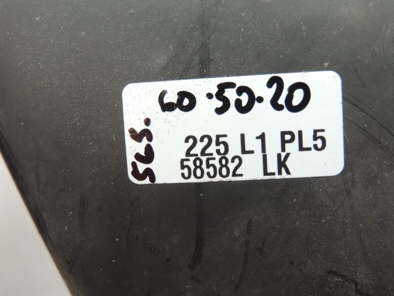 BMW 5. sērijas F10 F11 Bampera kronšteins priekšējais labais 51117200722 🚨TIKAI kronšteins 🚨