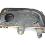 Oriģinālā BMW 5. sērijas F07 F10 F10 F11 N47 gaisa filtra kārbas apakšējā daļa 13717812462
