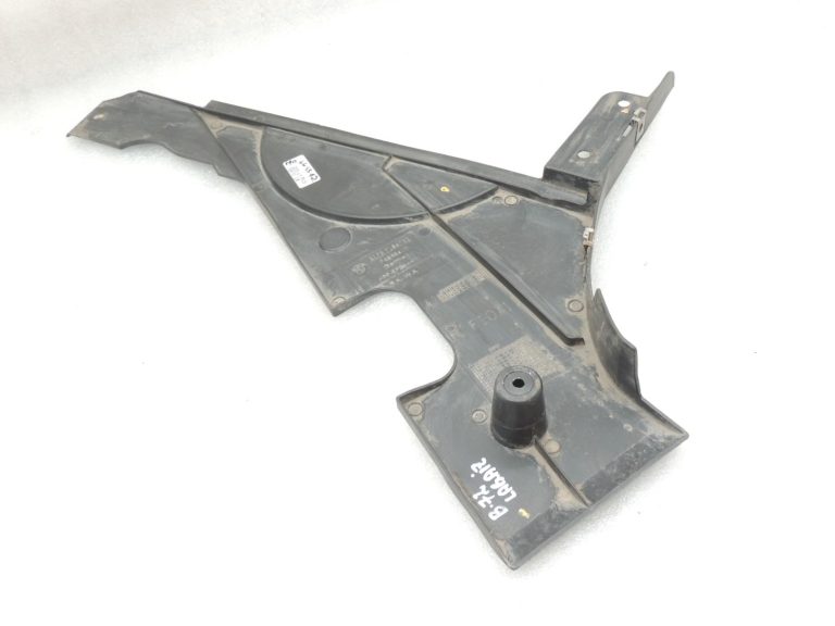 Oriģinālā BMW 5. sērijas F10 F11 aizmugures aizsargs Aizmugurējā apakšējās daļas aizsardzība labā 7186722