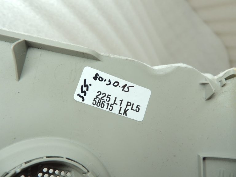 Mokka A J13 A-svārstieņa apdares panelis pa labi 95190857