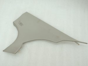 Oriģinālā BMW 5. sērijas F10 C-veida sētas apdare labajā pusē EVEREST GREY 51439173434