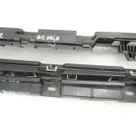Oriģinālā BMW 5. sērijas F10 F11 sānu svārku paneļa kronšteins kreisais 7204021 7184777