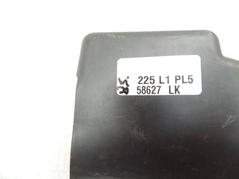 Oriģinālā BMW F07 F10 Priekšējā labā apakšējās daļas aizsardzība 51757267566 7267566