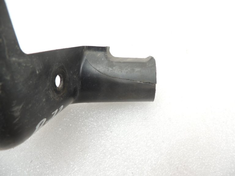 Oriģinālā BMW F07 F10 Priekšējā labā apakšējās daļas aizsardzība 51757267566 7267566