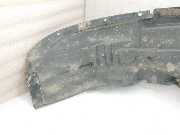 Ford Ranger P375 TKE Priekšējā labās puses riteņa arkas iekšējais oderējums
