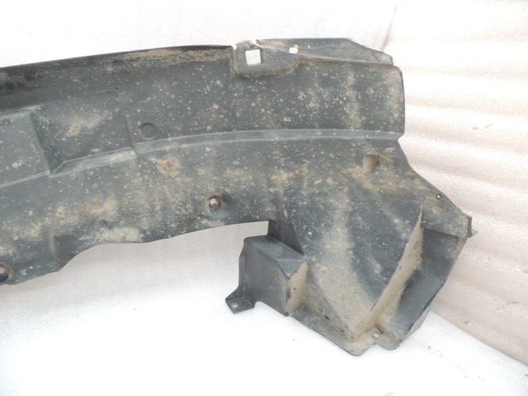 Ford Ranger P375 TKE Priekšējā labās puses riteņa arkas iekšējais oderējums