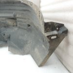 Nissan Navara II D40 2010-2013 Priekšējā kreisā iekšējā riteņa arkas ieliktnis 638413X00A