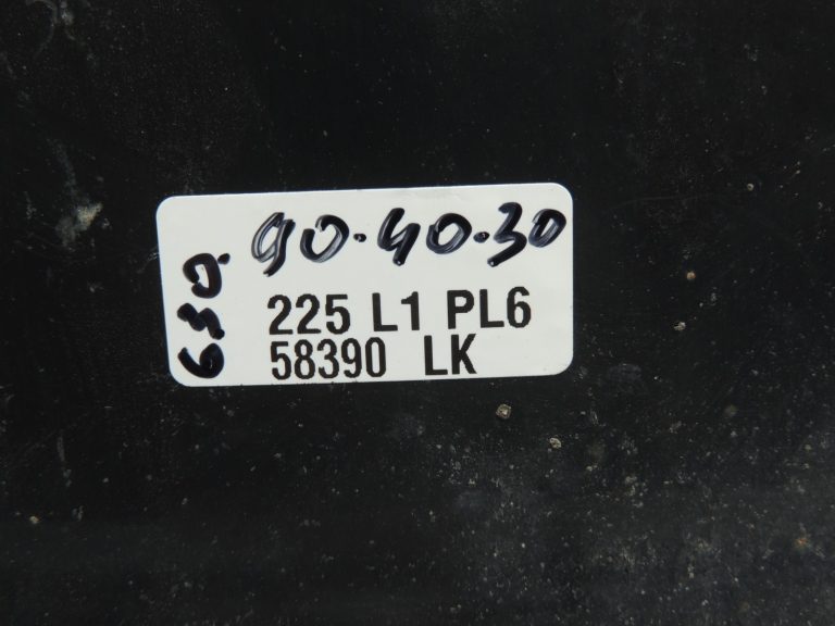 Ford Ranger P375 TKE Aizmugurējā labās puses riteņa arkas iekšējais oderējums AB392128344AD