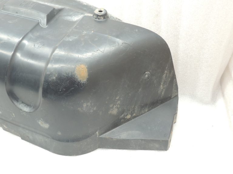 Ford Ranger P375 TKE Aizmugurējā labās puses riteņa arkas iekšējais oderējums AB392128344AD