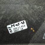 Oriģinālā BMW 5. sērijas F10 F18 aizmugurējā labās puses riteņa arkas iekšējās daļas uzlikas 51717186730 7186730