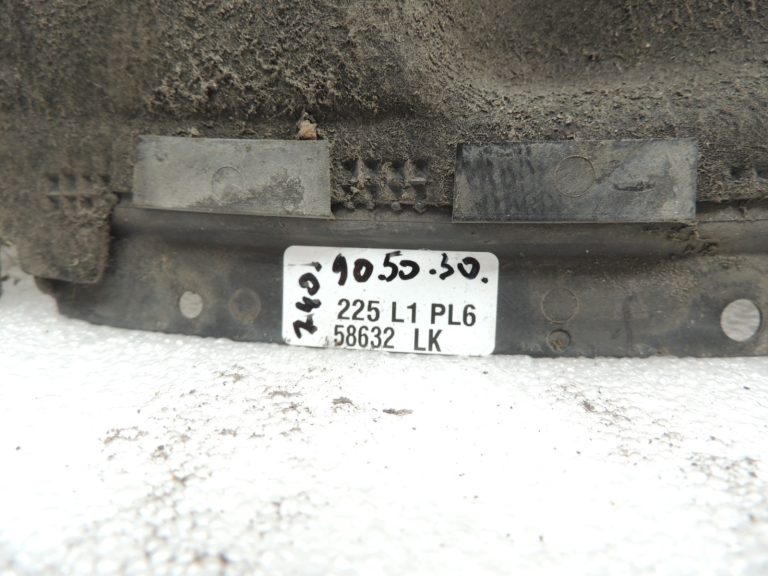 Oriģinālās BMW F10 F11 F18 priekšējā labās puses riteņa arkas iekšējās daļas aizmugurējā daļa 7186724