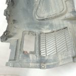 OE BMW F10 F11 F18 Priekšējā labās puses riteņa arkas iekšējā ieliktnis Priekšējās daļas 7186728