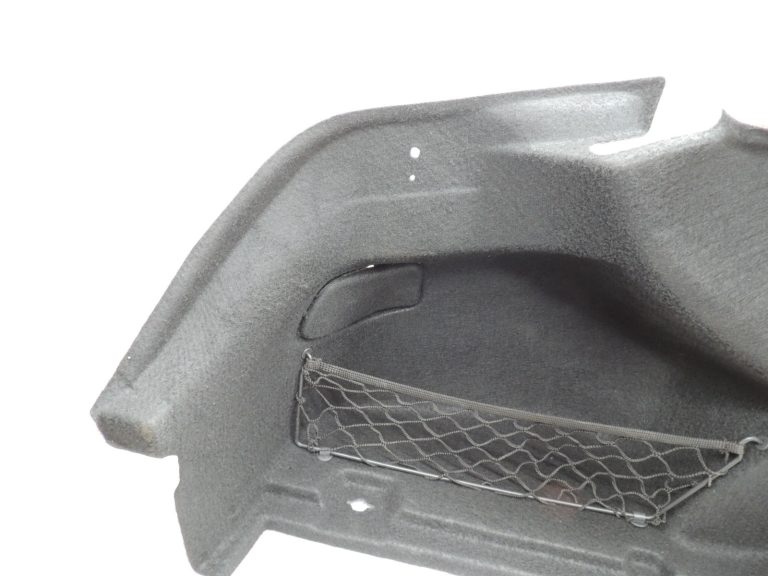 Oriģinālā Mercedes Benz W205 sedana bagāžnieka sānu apdare kreisā A2056900825