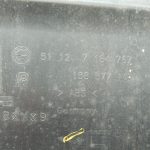 Oriģinālais BMW 5. sērijas F10 F18 bampera kronšteins aizmugurējais kreisais 51127184767 7184767