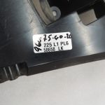 BMW 5. sērijas F10 F18 bampera kronšteins Aizmugurējā labā 51127184768 7184768