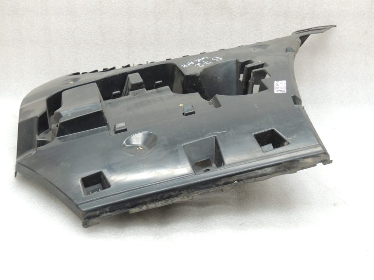 BMW 5. sērijas F10 F18 bampera kronšteins Aizmugurējā labā 51127184768 7184768