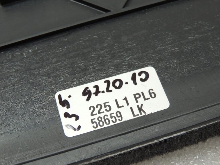 Oriģinālais BMW 5. sērijas F10 F11 centrālās konsoles kreisais vāks 9171567 Black