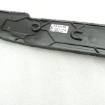 Oriģinālais BMW 5. sērijas F10 F11 centrālās konsoles pārsegs pa labi 9171568 Black