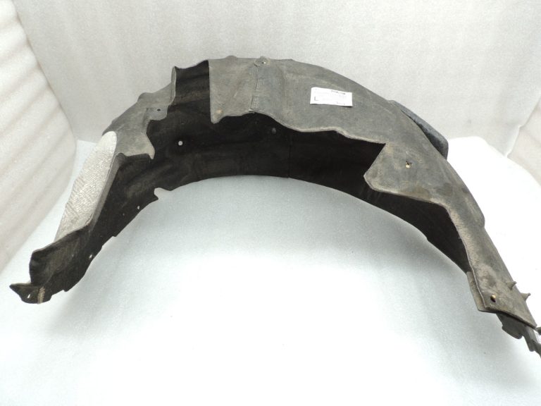 Oriģinālā Mercedes W205 riteņu arkas aizmugurējais kreisais riteņu arkas vāks A2056900730