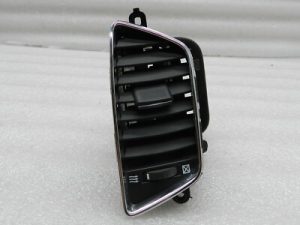 Chevrolet captiva original air vent center right